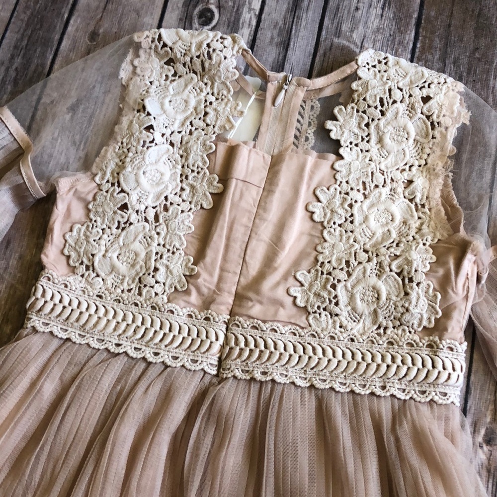 BRAND NEW Doe a dear embroidered tulle dress - Picture 4 of 4
